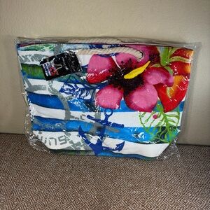 Amy Miller Home Ultimate Style X-Large Beach Tote Bag 15" x by 19” Tropical NWT
